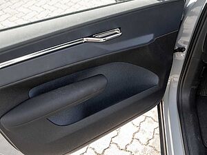 Volvo  Core 2WD Pure Electric
