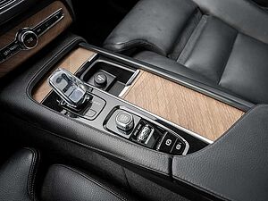 Volvo  B5 AWD Inscription