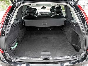 Volvo  B5 AWD Inscription