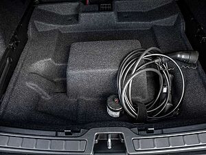Volvo  T4 Recharge R Design Expression