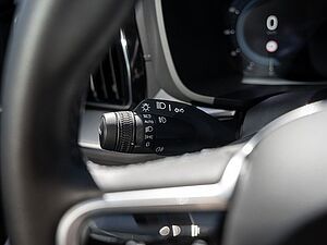 Volvo  B5 AWD Ultimate Dark