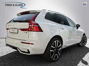 Volvo  B5 AWD Ultimate Dark