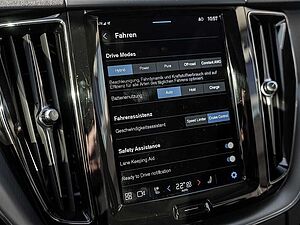 Volvo  T6 AWD Inscription Expression