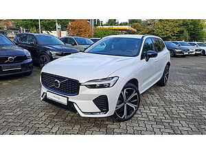 Volvo  B4 AWD Ultimate Dark