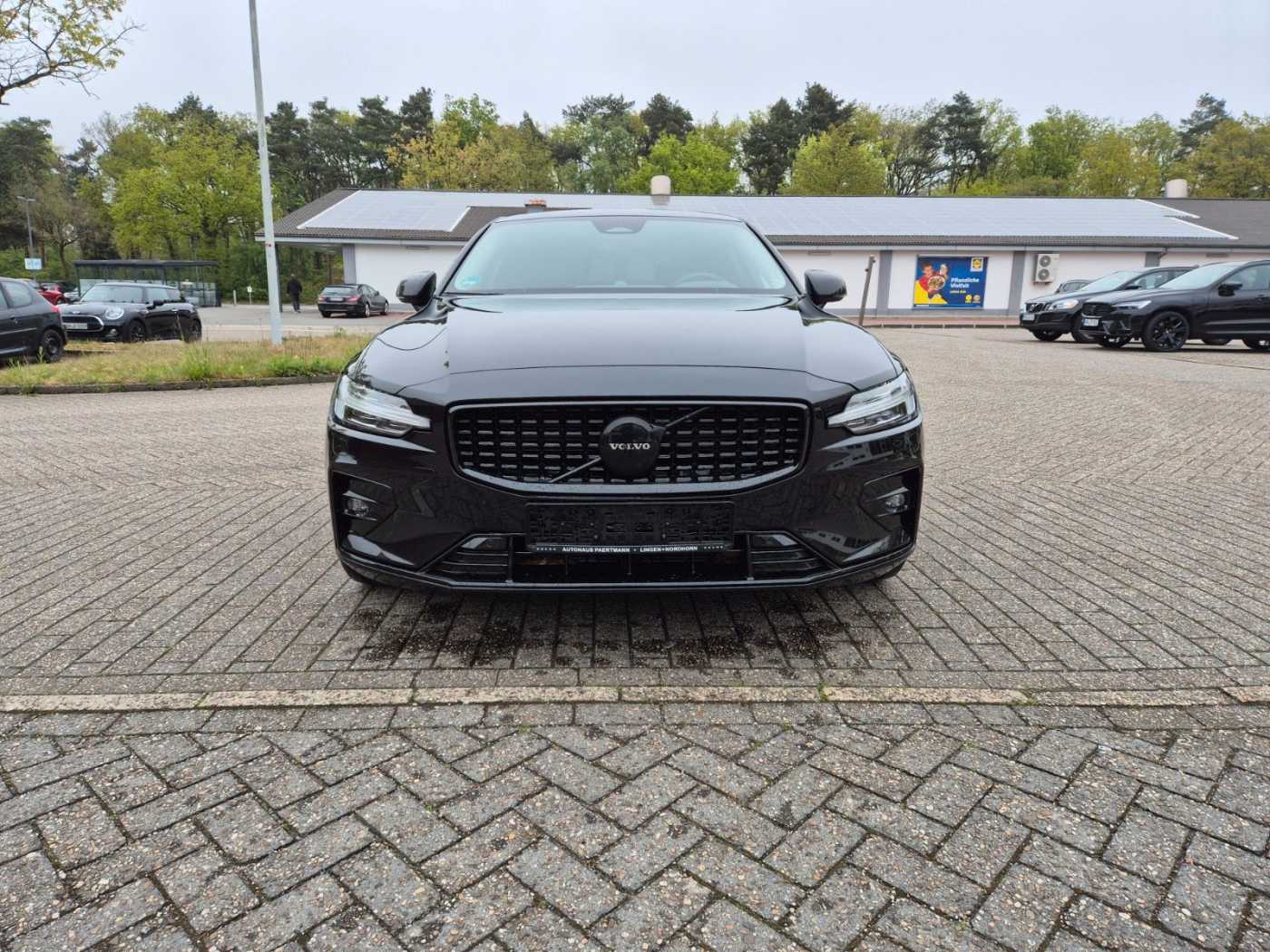 Volvo  Ultimate Dark  B5 AWD 'Vollausstattung'