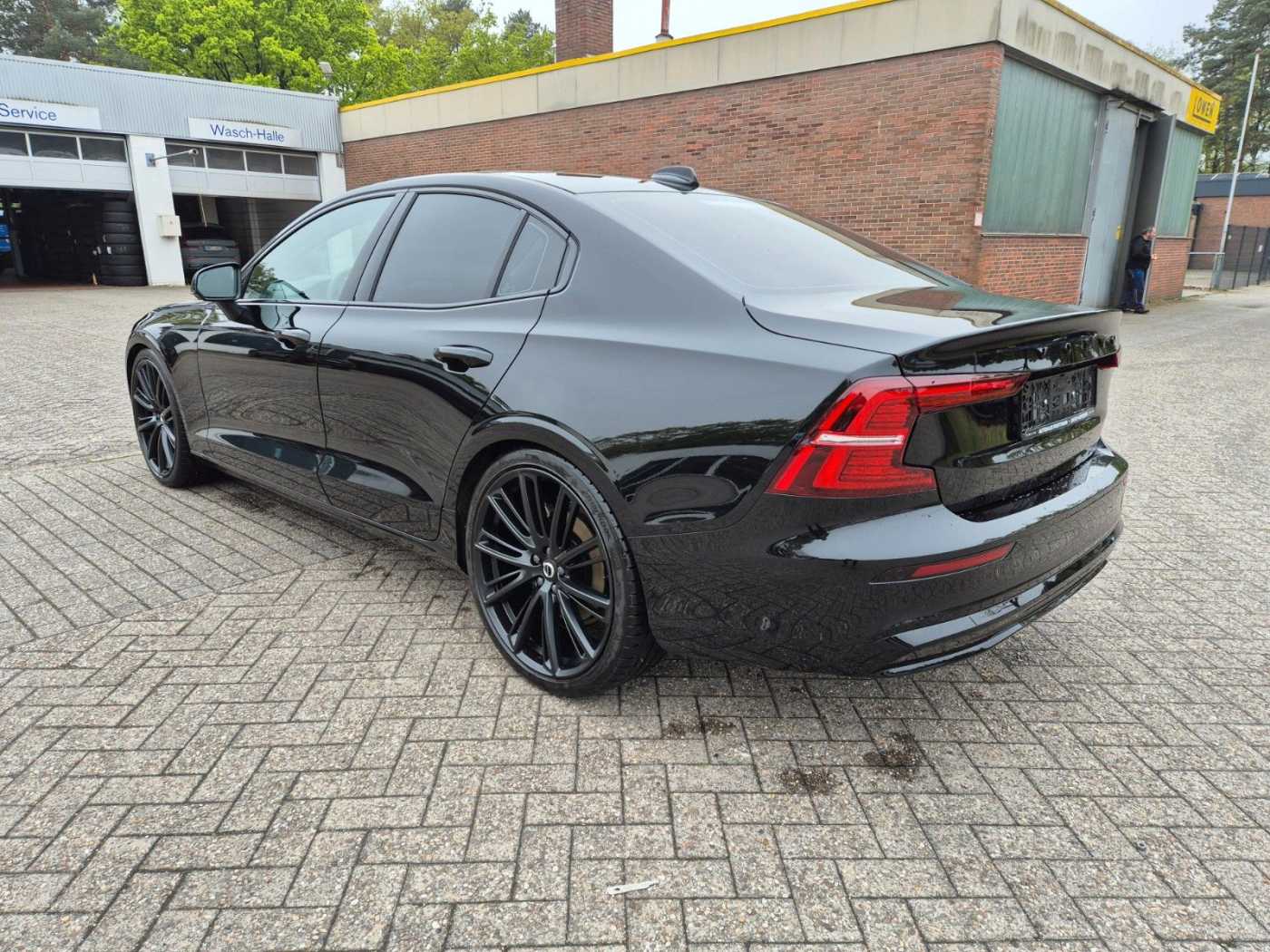 Volvo  Ultimate Dark  B5 AWD 'Vollausstattung'