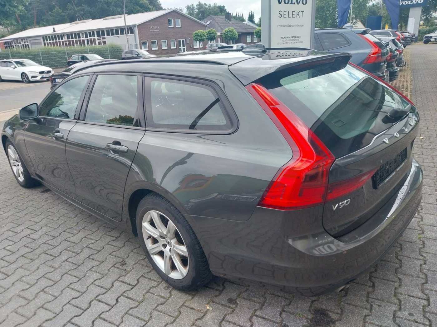 Volvo  Kombi D4 AHK, Automatik, ACC, LED