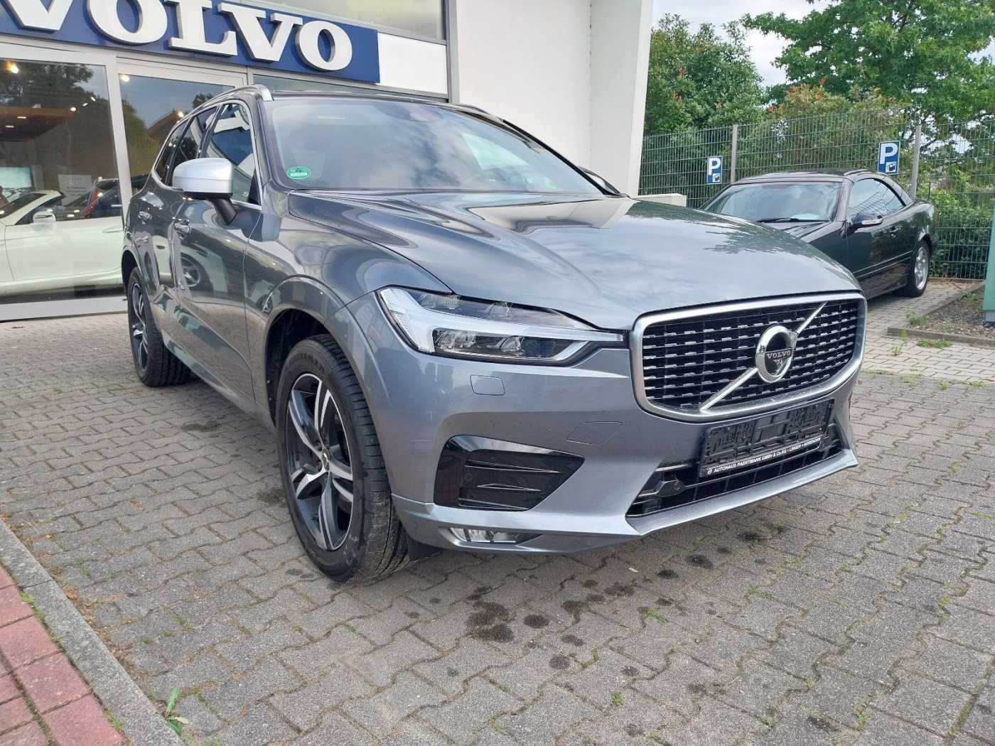 Volvo  D3 R Design 2WD, BLIS,  VOLL LED, AHK
