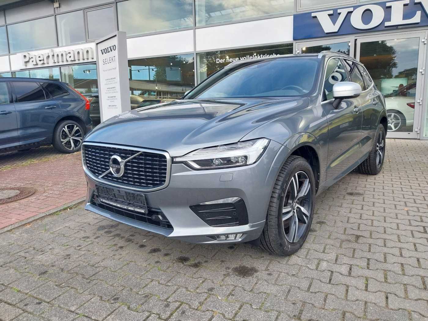 Volvo  D3 R Design 2WD, BLIS,  VOLL LED, AHK