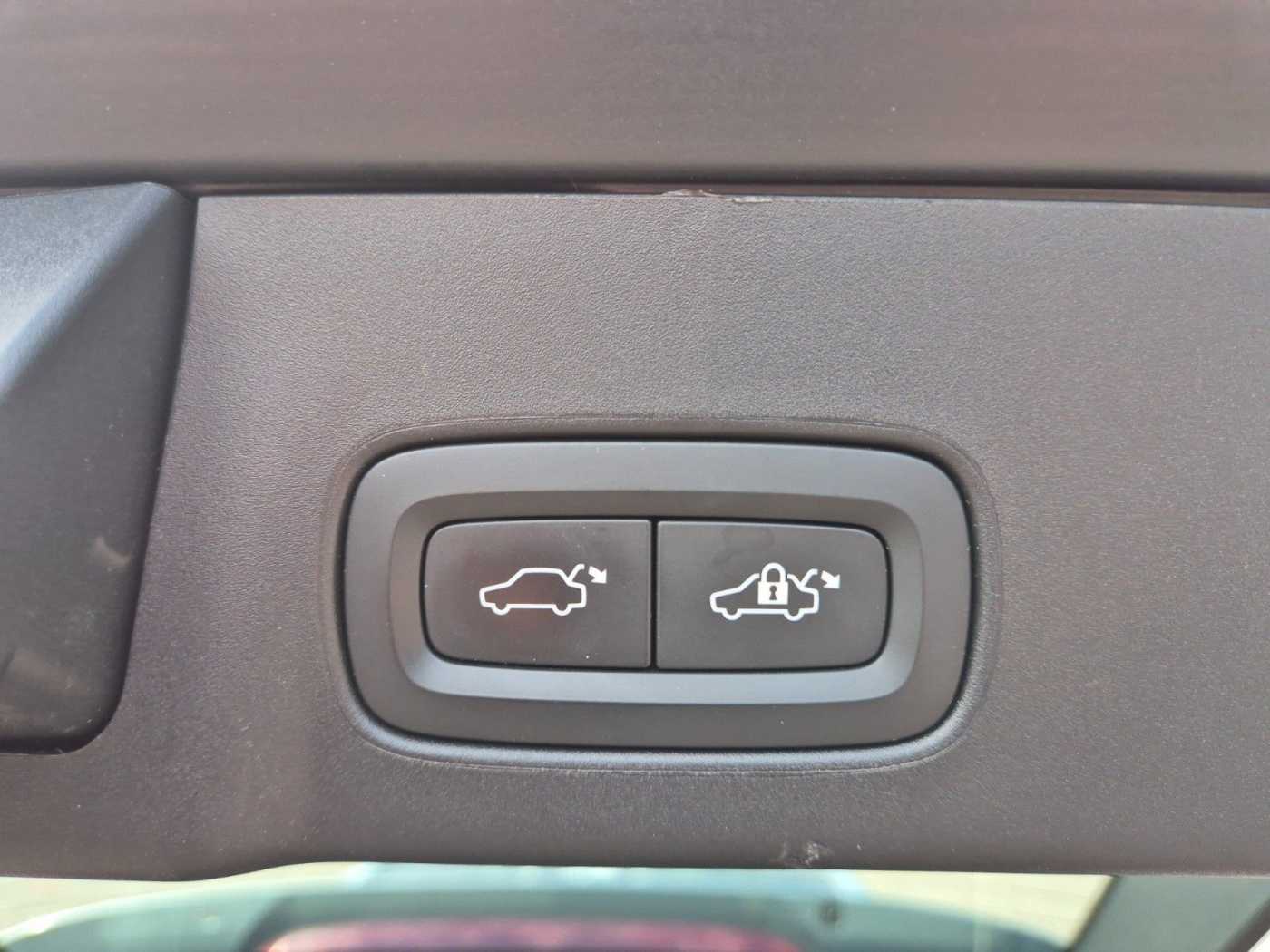 Volvo  Pro D4 AWD