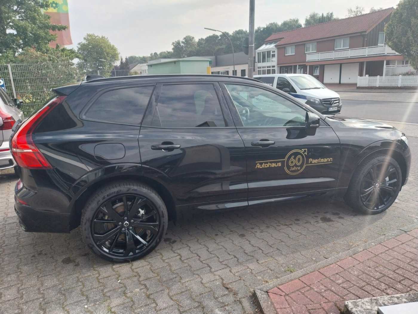 Volvo  T6 Plus Black Edition Recharge