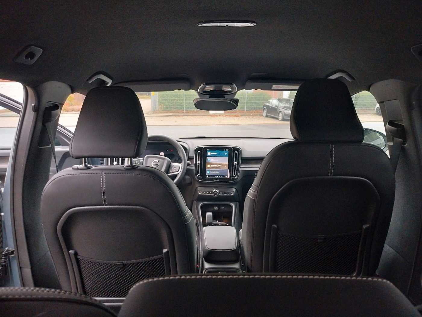 Volvo  Plus Recharge Pure Electric AWD