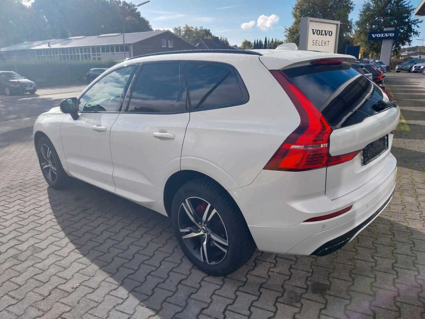 Volvo  D4 R Design Pano,  ACC