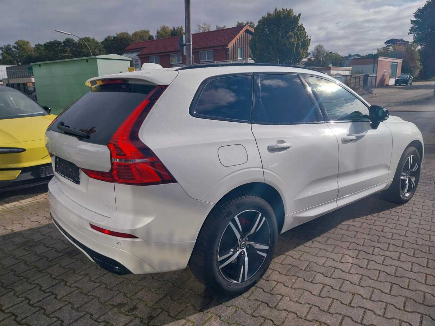 Volvo  D4 R Design Pano,  ACC