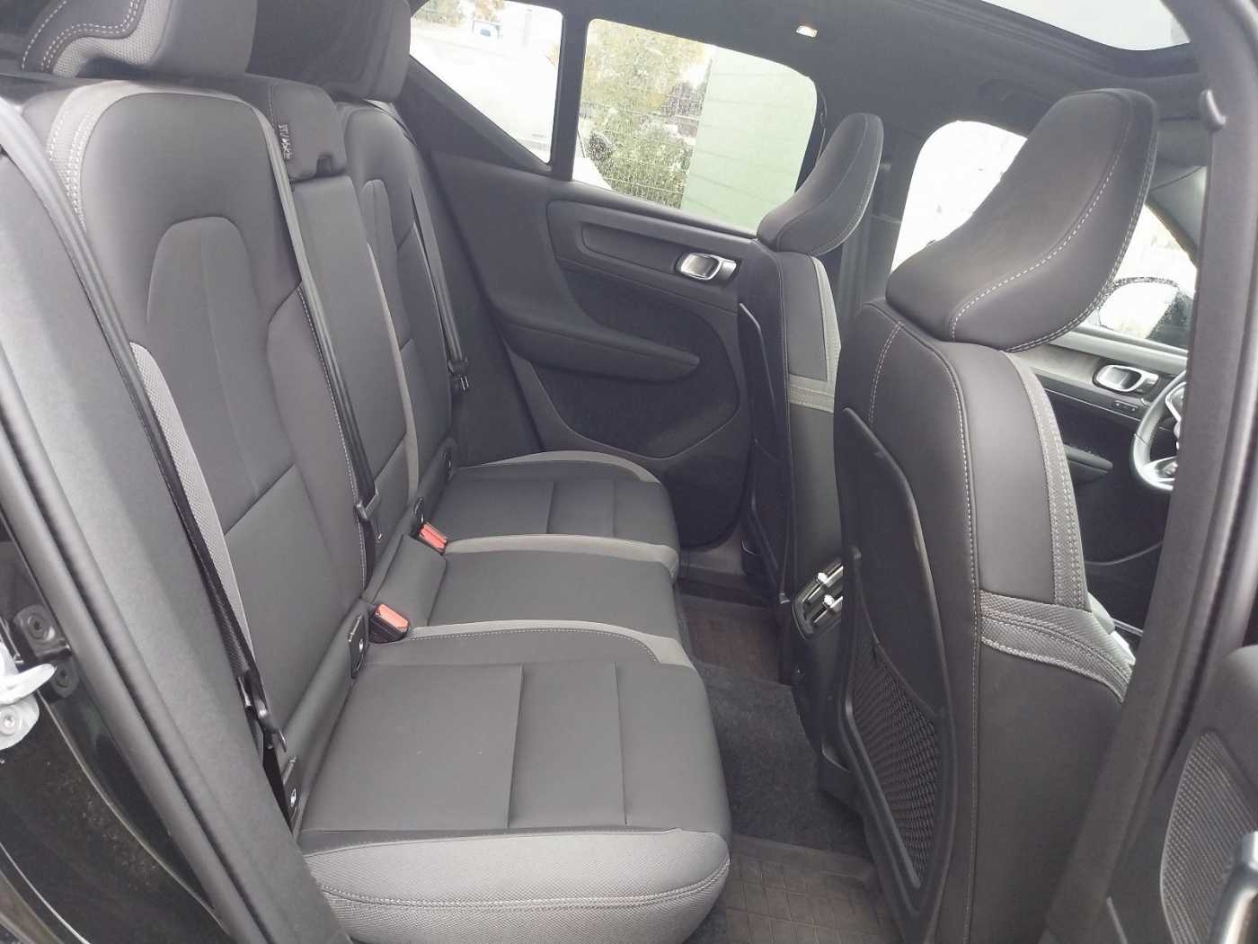 Volvo  Ultimate Recharge Pure Electric 2WD