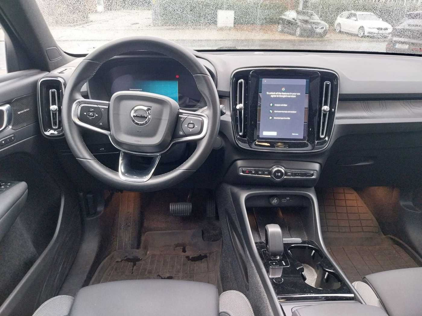 Volvo  Ultimate Recharge Pure Electric 2WD
