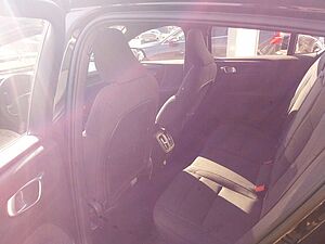 Volvo  Plus Recharge Pure Electric 2WD