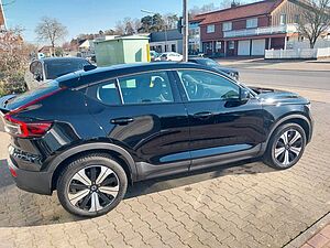 Volvo  Plus Recharge Pure Electric 2WD
