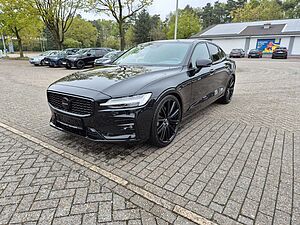 Volvo  Ultimate Dark  B5 AWD 'Vollausstattung'