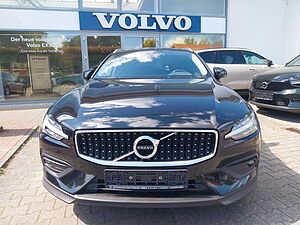 Volvo  D4 Cross Country Pro AWD