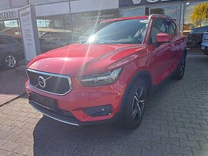 Volvo  D3 Momentum Autom. Leder