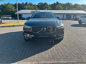 Volvo  Inscription D4 2WD