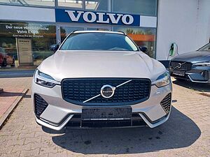 Volvo  B4 Plus Dark 2WD