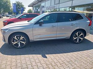 Volvo  B4 Plus Dark 2WD