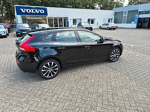 Volvo  Momentum T2