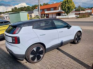 Volvo  Plus 2WD Pure Electric