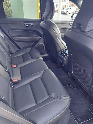 Volvo  B5 R Design AWD