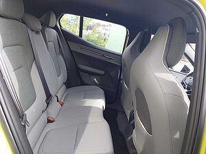 Volvo  Plus 2WD Pure Electric