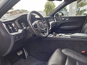 Volvo  B5 R Design AWD