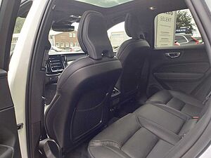 Volvo  B5 R Design AWD