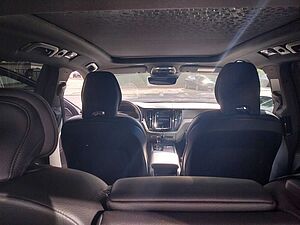 Volvo  D4 R Design Pano,  ACC