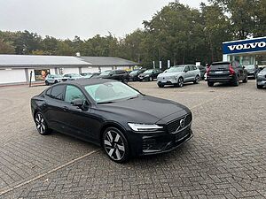 Volvo  Lim. Plus Dark Recharge Plug-In Hybrid AWD