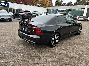 Volvo  Lim. Plus Dark Recharge Plug-In Hybrid AWD