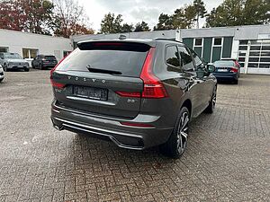 Volvo  R-Design AWD B5