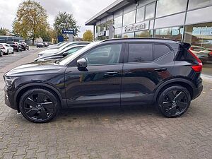 Volvo  B4 Ultra Black Edition 2WD