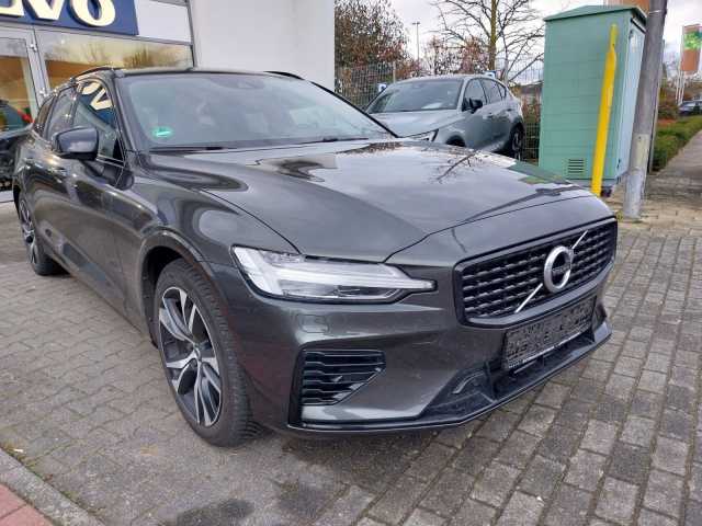 Volvo  Kombi Plus Dark Recharge Plug-In Hybrid AWD
