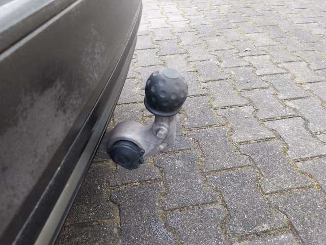 Volvo  Kombi Plus Dark Recharge Plug-In Hybrid AWD