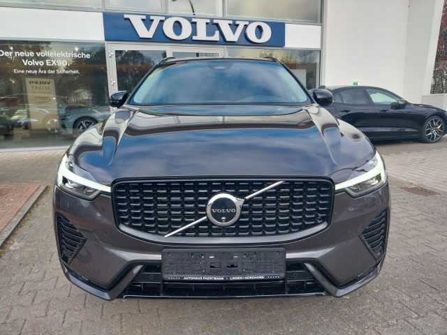 Volvo  B4 Plus Dark 2WD, AHK, ACC