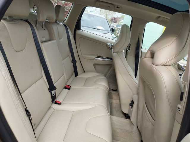 Volvo  D5 Linje Inscription AWD
