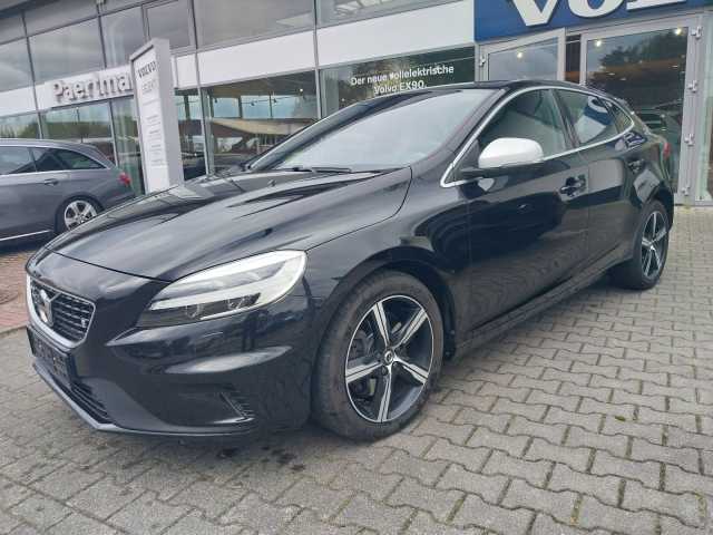 Volvo  D3 R-Design, Automatik, LED