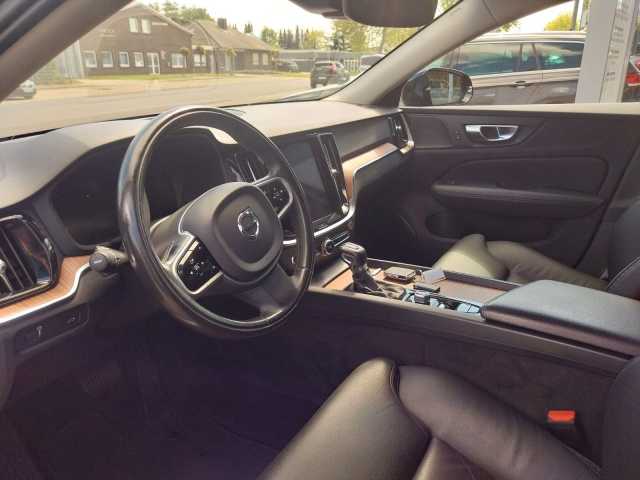 Volvo  D4 Cross Country Pro AWD
