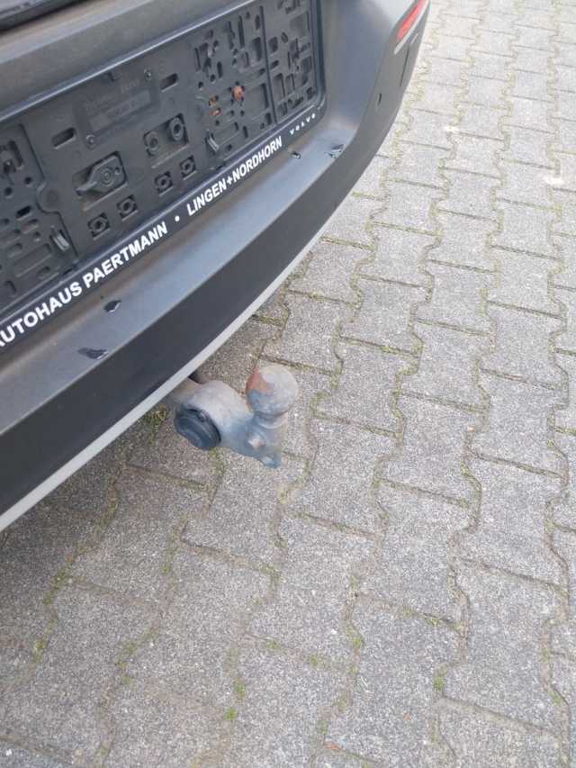 Volvo  D3 Momentum Autom. Leder