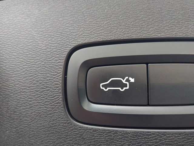 Volvo  D3 Kombi Momentum Pro Abstandstempomat