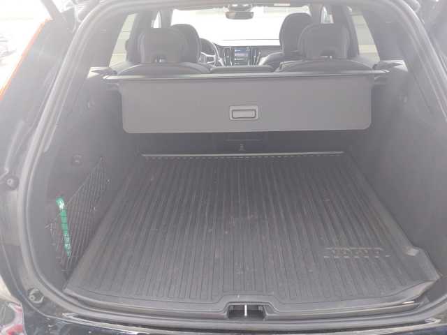 Volvo  T6 Plus Black Edition Recharge