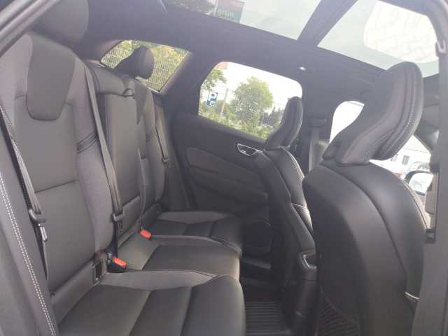 Volvo  T6 Plus Black Edition Recharge