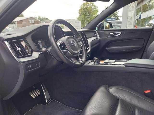 Volvo  B5 R Design AWD